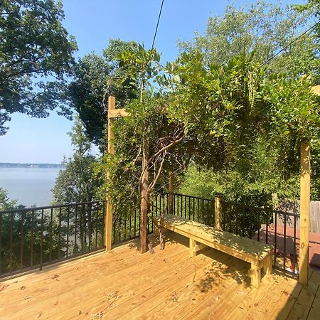2 Bedroom Newly Renovated Waterfront Home; 10 Min From Mgm & The Gaylord Fort Washington Exterior foto