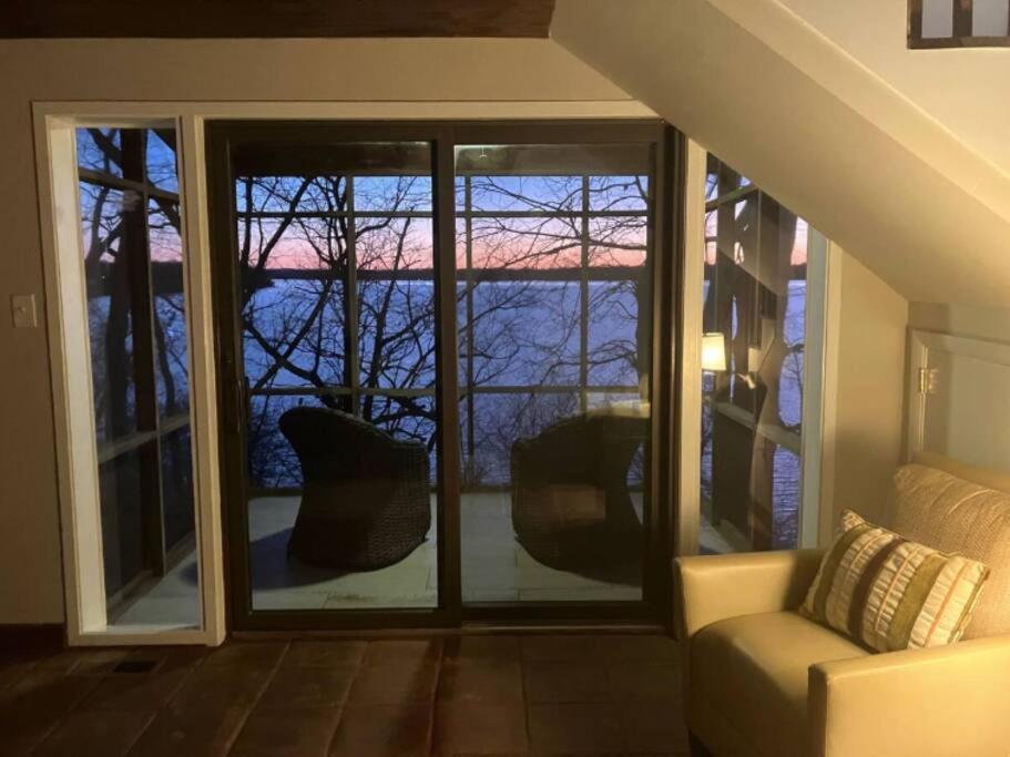 2 Bedroom Newly Renovated Waterfront Home; 10 Min From Mgm & The Gaylord Fort Washington Exterior foto