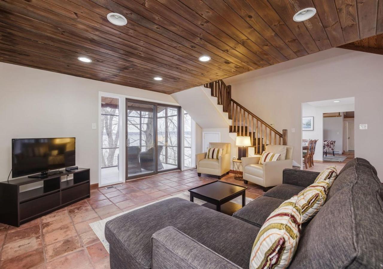 2 Bedroom Newly Renovated Waterfront Home; 10 Min From Mgm & The Gaylord Fort Washington Exterior foto