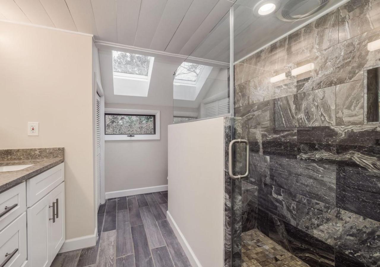 2 Bedroom Newly Renovated Waterfront Home; 10 Min From Mgm & The Gaylord Fort Washington Exterior foto