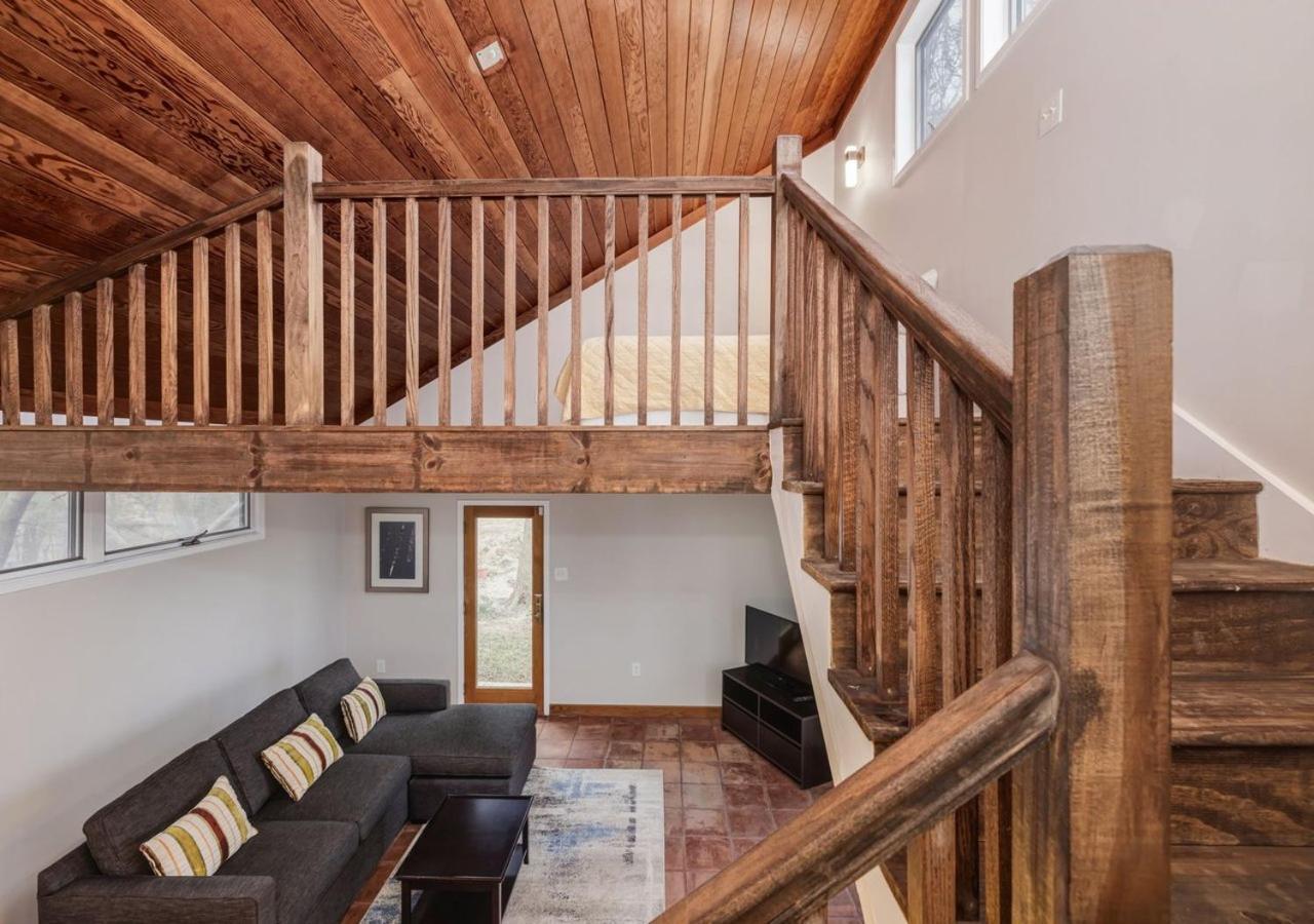 2 Bedroom Newly Renovated Waterfront Home; 10 Min From Mgm & The Gaylord Fort Washington Exterior foto
