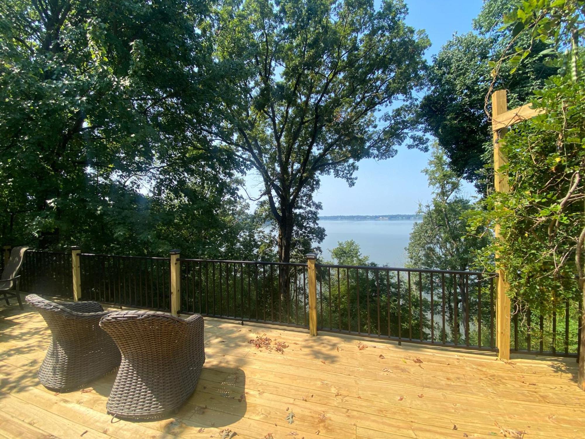 2 Bedroom Newly Renovated Waterfront Home; 10 Min From Mgm & The Gaylord Fort Washington Exterior foto