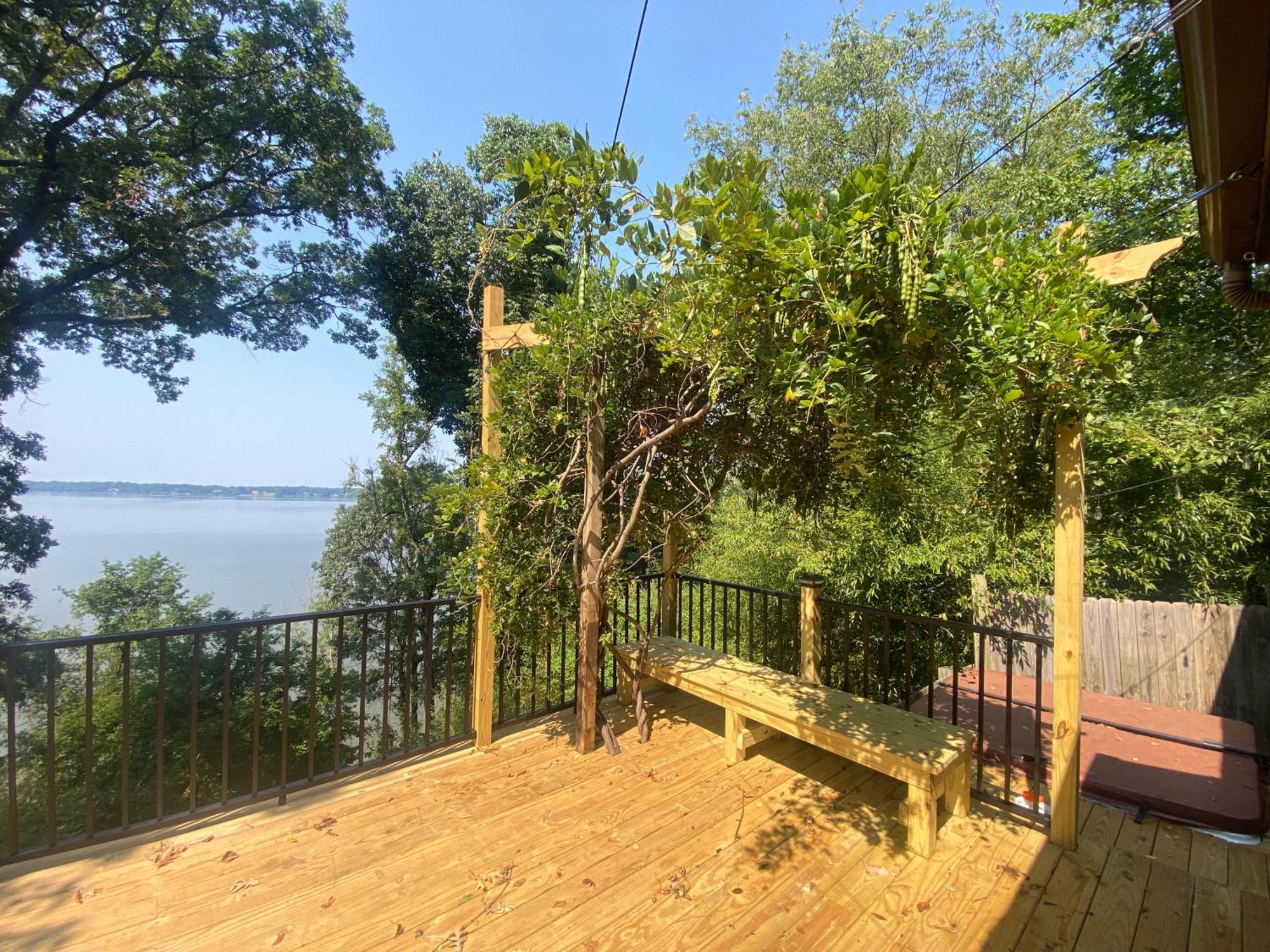 2 Bedroom Newly Renovated Waterfront Home; 10 Min From Mgm & The Gaylord Fort Washington Exterior foto