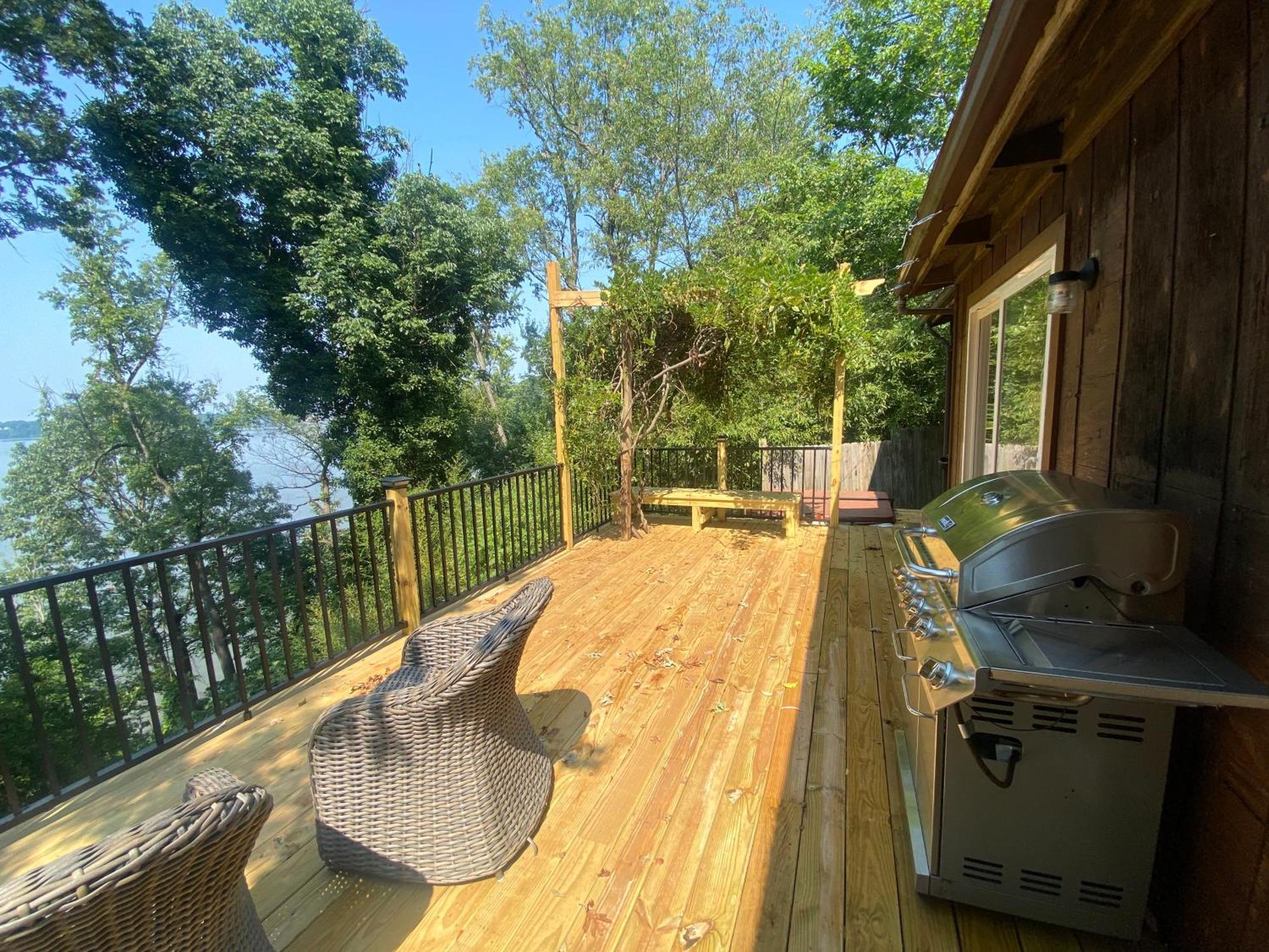 2 Bedroom Newly Renovated Waterfront Home; 10 Min From Mgm & The Gaylord Fort Washington Exterior foto